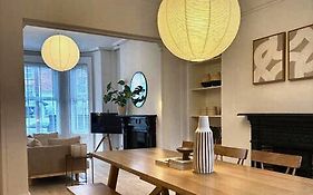 Spacious Victorian Group Retreat | Gated Parking